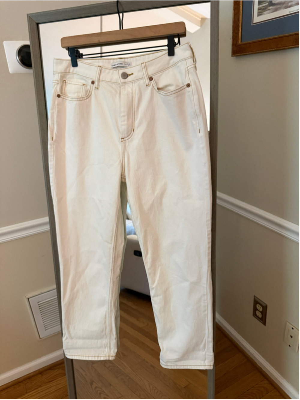 Women's Elizabeth and James High Rise Jeans Size 12 White